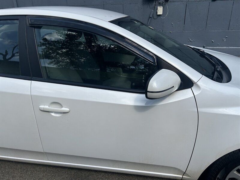 Used 2013 Kia Forte EX FWD image 23