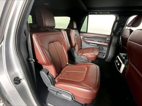 Used 2024 Ford Expedition Max Limited AWD/4WD image 27
