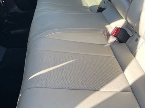 Used 2019 Subaru Impreza 2.0i Limited image 10