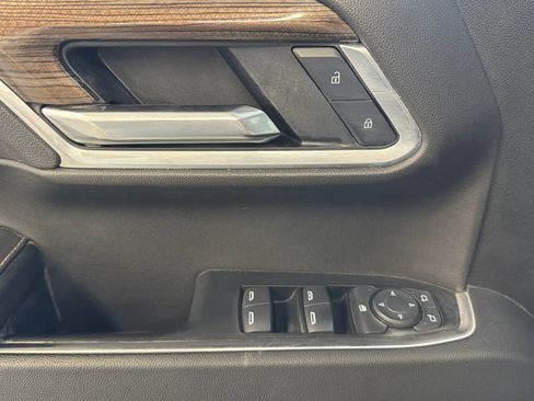 Used 2025 Chevrolet Silverado 1500 LT image 16