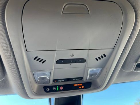Used 2024 Chevrolet Blazer LT w/ Convenience Package FWD image 46