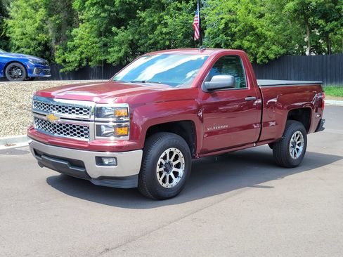 Used 2014 Chevrolet Silverado 1500 LT w/ LT Convenience Package RWD image 5