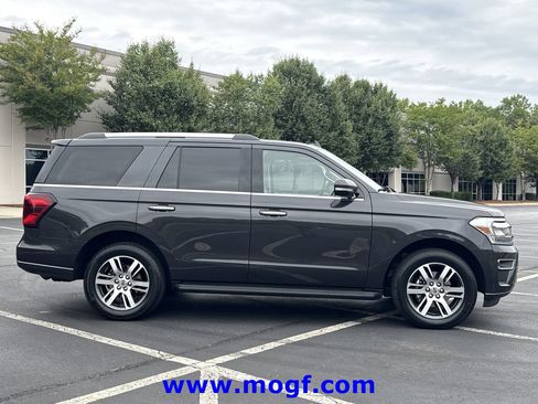 Used 2024 Ford Expedition Limited AWD/4WD image 31