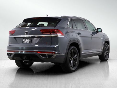 Used 2022 Volkswagen Atlas Cross Sport SEL R-Line AWD/4WD image 6