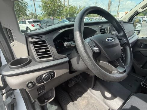 Used 2025 Ford Transit 250 Low Roof w/ Exterior Upgrade Package RWD image 10
