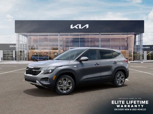 New 2026 Kia Seltos LX FWD image 4
