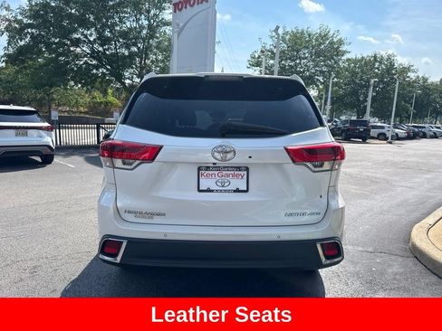 Used 2018 Toyota Highlander Limited AWD/4WD image 6