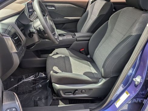 Certified 2023 Nissan Rogue SV image 14