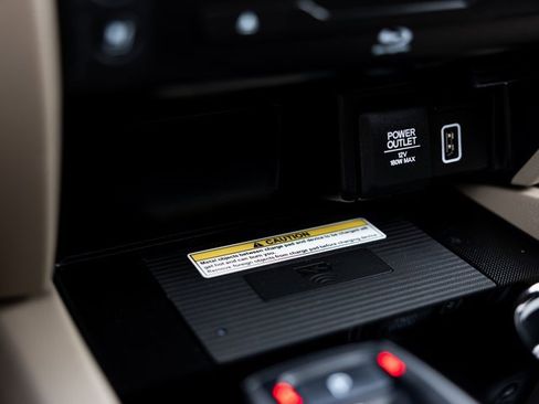 Used 2022 Honda Pilot Elite image 26