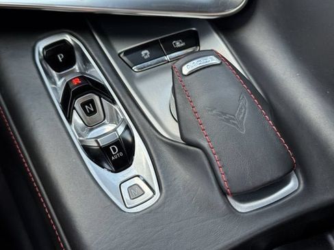 Used 2023 Chevrolet Corvette Stingray Premium Conv w/ Z51 Performance Package RWD image 19