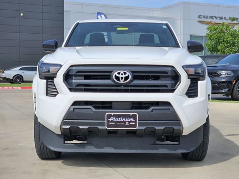 Used 2024 Toyota Tacoma SR RWD image 6