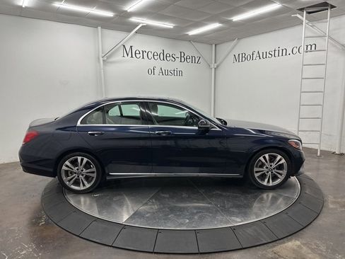 Used 2019 Mercedes-Benz C 300 Sedan image 8