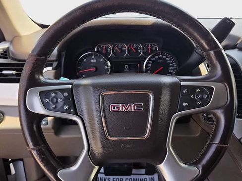 Used 2015 GMC Yukon SLT w/ HD Trailering Package RWD image 9