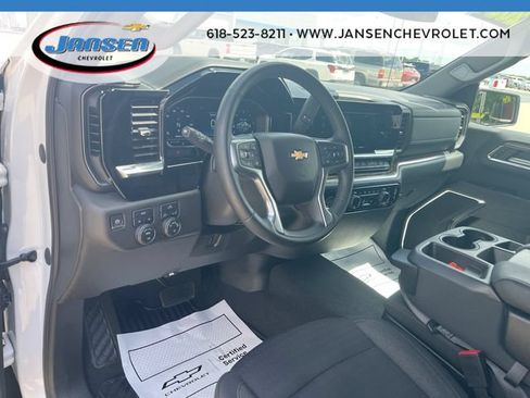 Used 2024 Chevrolet Silverado 1500 LT AWD/4WD image 10