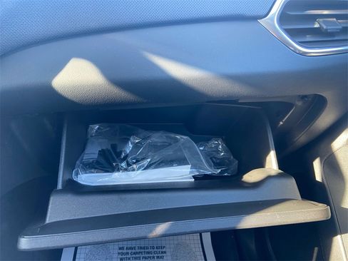 Used 2022 Chevrolet Equinox Premier image 26