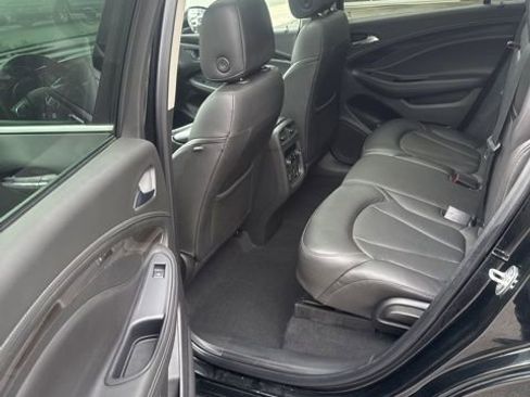 Used 2020 Buick Envision Essence w/ Experience Buick Package AWD/4WD image 20