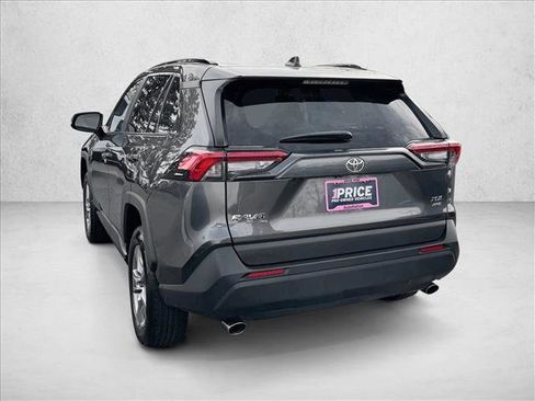 Used 2025 Toyota RAV4 XLE AWD/4WD image 6