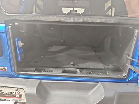 Used 2022 Jeep Wrangler Unlimited Sport AWD/4WD image 22