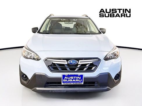 Used 2023 Subaru Crosstrek 2.0i AWD/4WD image 3