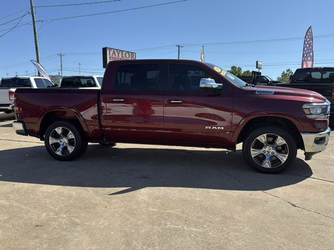 Used 2019 RAM 1500 Laramie AWD/4WD image 5