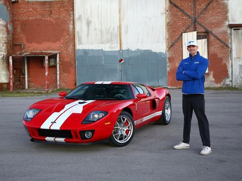 Used 2005 Ford GT image 2