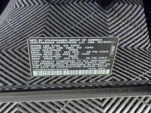 Used 2023 Volkswagen Atlas Cross Sport SE AWD/4WD image 12