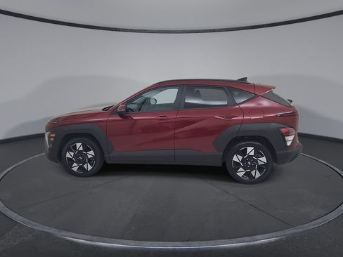 Used 2025 Hyundai Kona SEL FWD image 9