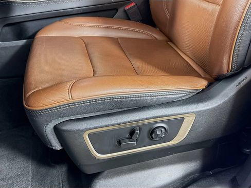 Used 2021 RAM 1500 Limited AWD/4WD image 24