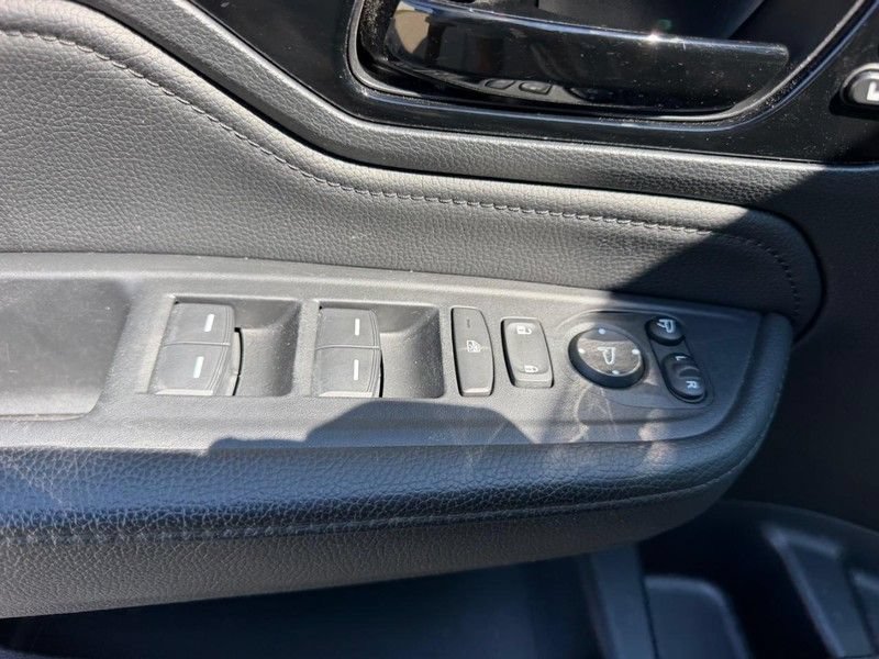 Used 2023 Honda Odyssey Elite image 21