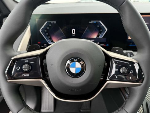 Used 2025 BMW X3 xDrive30i w/ Premium Package image 25