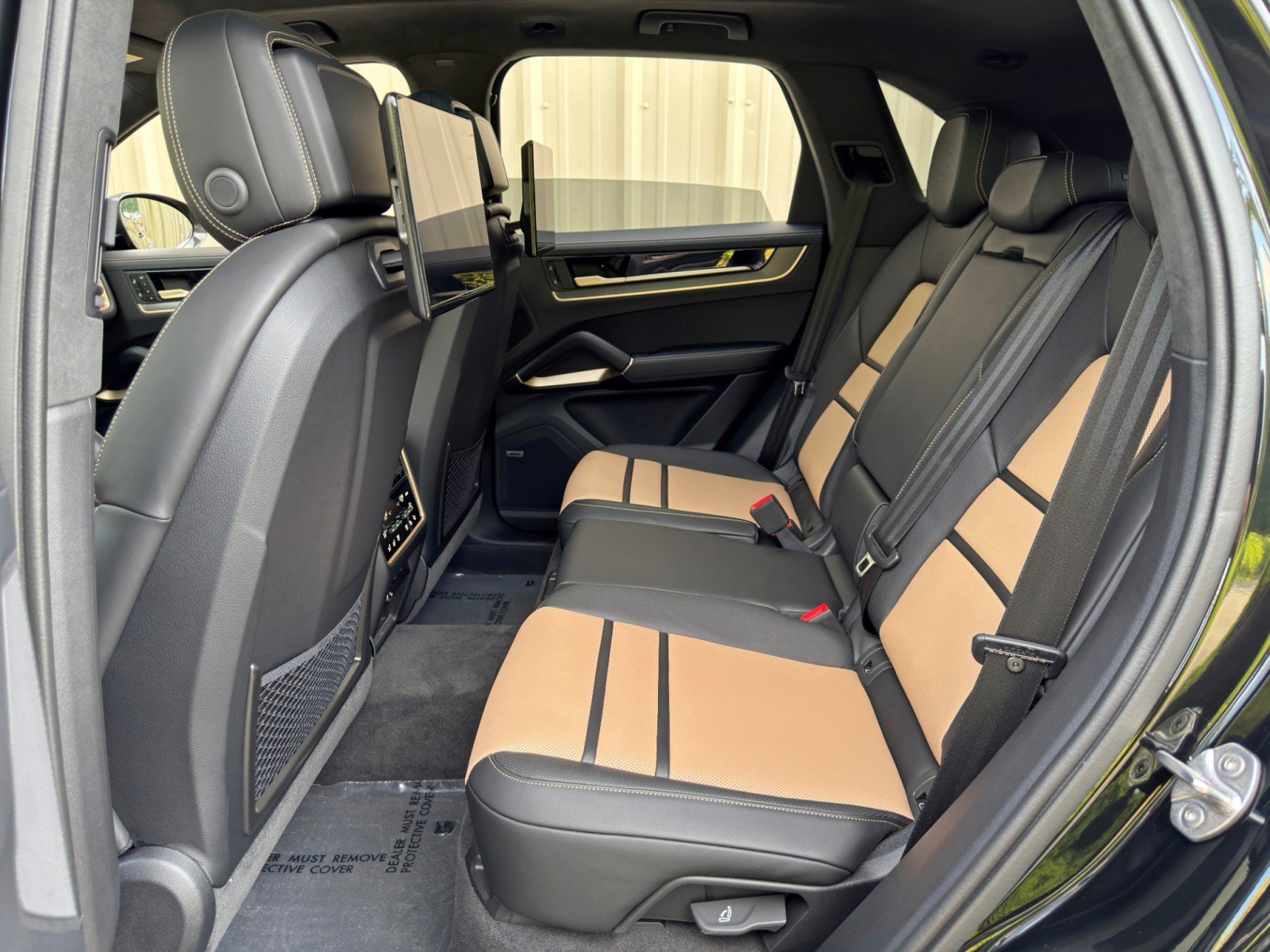 Used 2026 Porsche Cayenne GTS AWD/4WD image 49