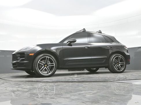 Used 2019 Porsche Macan S image 26