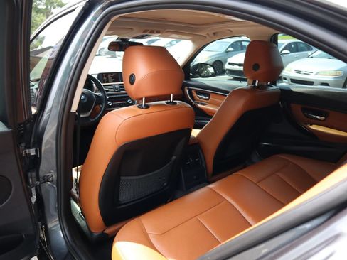Used 2014 BMW 328d Sedan RWD image 12