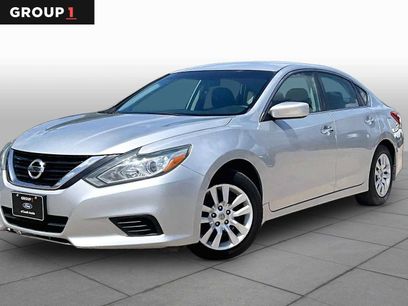 Used 2018 Nissan Altima 2.5 S w/ S Convenience Package
