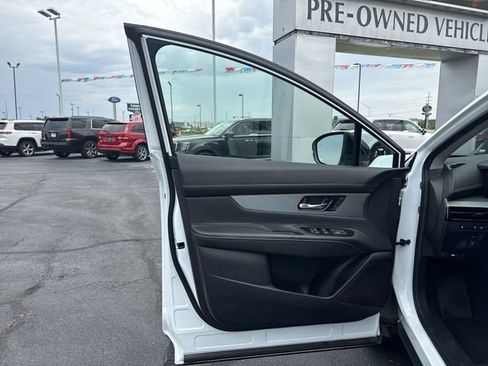 Used 2025 Nissan Murano SL w/ Cargo Package AWD/4WD image 9