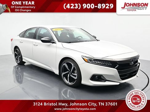 Used 2022 Honda Accord Sport image 1