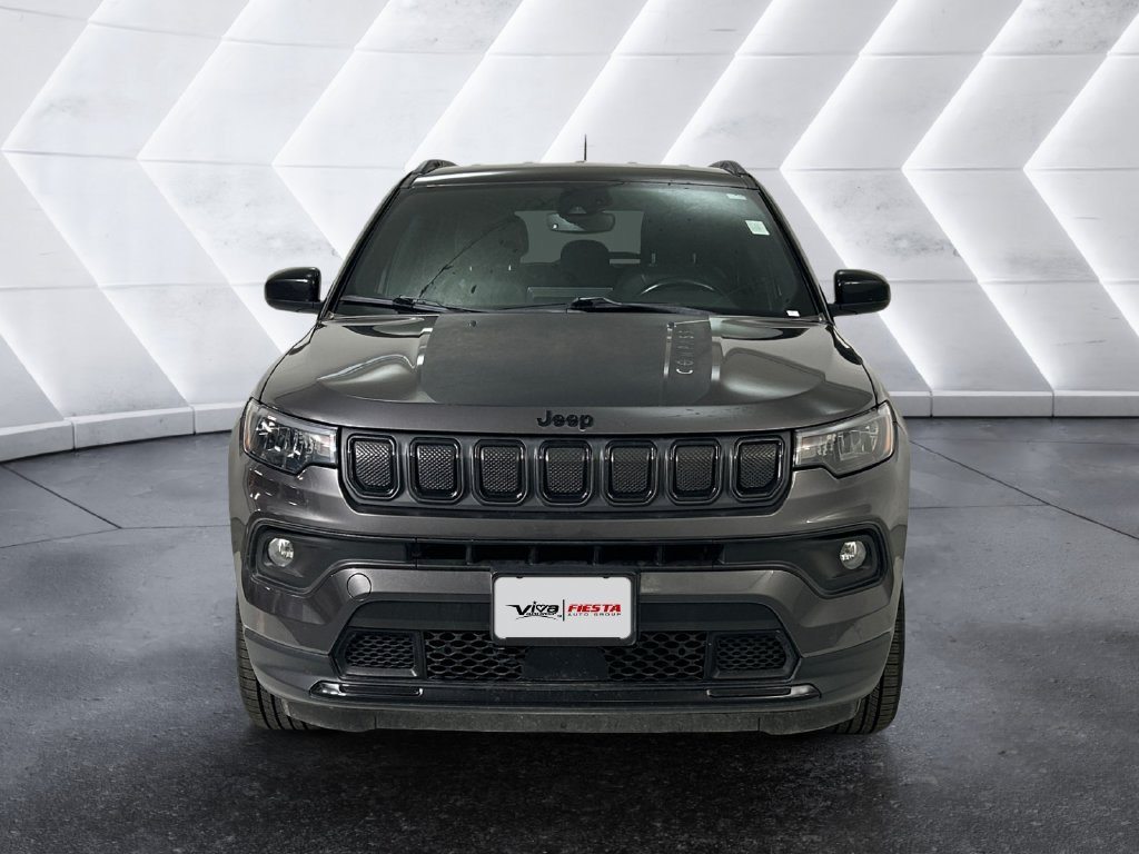 Used 2022 Jeep Compass Latitude w/ Convenience Group AWD/4WD image 2