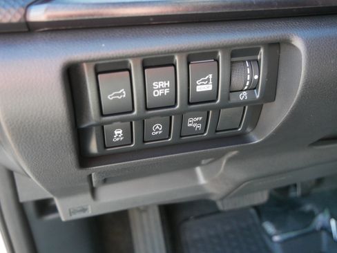 Used 2024 Subaru Forester Wilderness w/ Wilderness Package AWD/4WD image 25