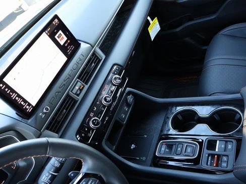 Certified 2026 Honda Passport TrailSport Elite image 19