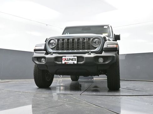 New 2026 Jeep Wrangler Sport S image 38