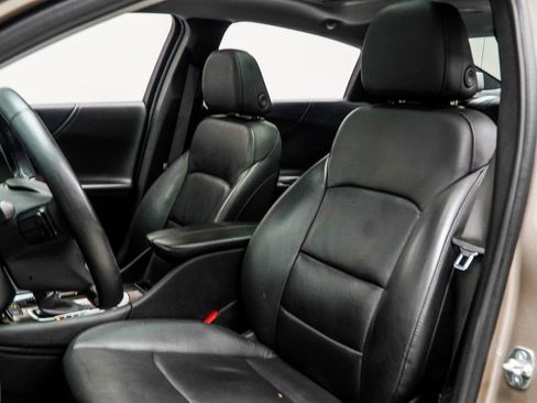 Used 2024 Chevrolet Malibu LT FWD image 31