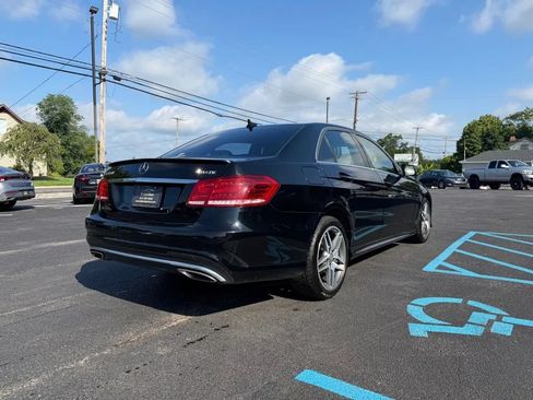 Used 2014 Mercedes-Benz E 350 4MATIC Sedan image 3