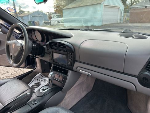 Used 2003 Porsche Boxster image 16