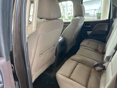 Used 2018 Chevrolet Silverado 1500 LT w/ All Star Edition image 29