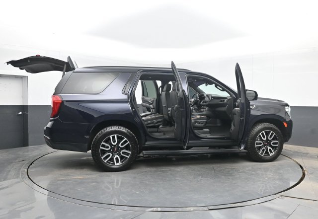 Used 2023 GMC Yukon AT4 w/ AT4 Premium Plus Package AWD/4WD image 54