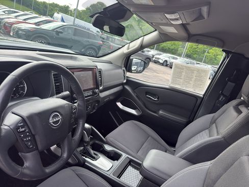Certified 2024 Nissan Frontier SV w/ SV Convenience Package AWD/4WD image 26