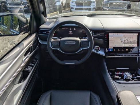 New 2026 Jeep Grand Wagoneer Limited AWD/4WD image 18