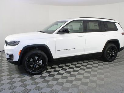 New 2025 Jeep Grand Cherokee L Limited w/ Black Appearance Package