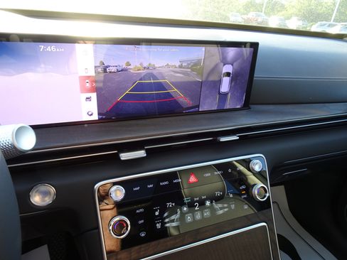 New 2026 Genesis GV80 2.5T Prestige image 16