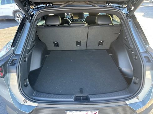 New 2026 Chevrolet Equinox EV LT w/ LPO, Blackout Package FWD image 42